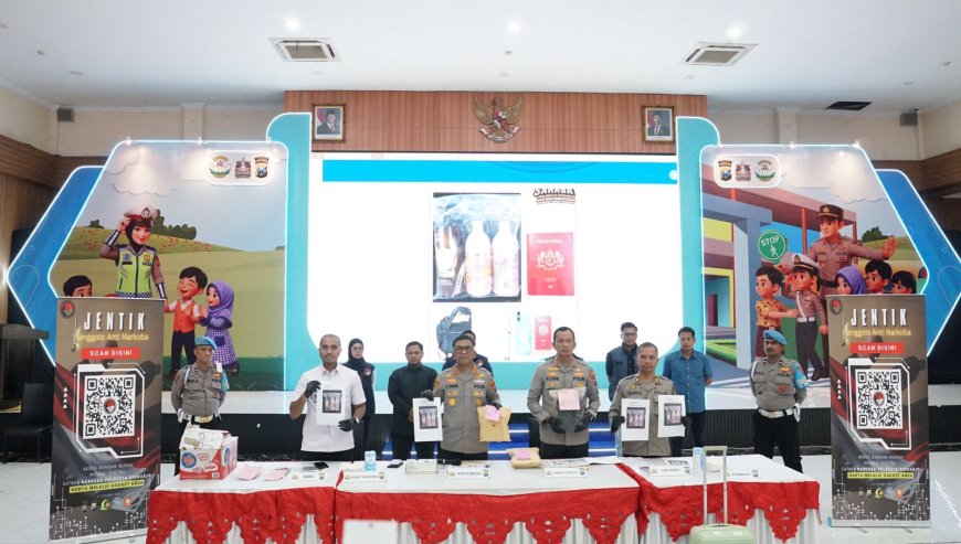 Polisi Ungkap Peredaran Narkotika yang Melibatkan Jaringan Internasional